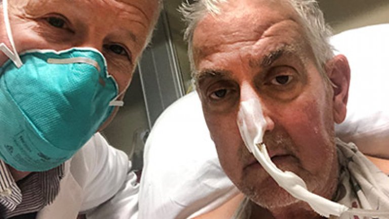 57-годишният пациент Дейвид Бенет е под постоянно наблюдение, но вече диша сам