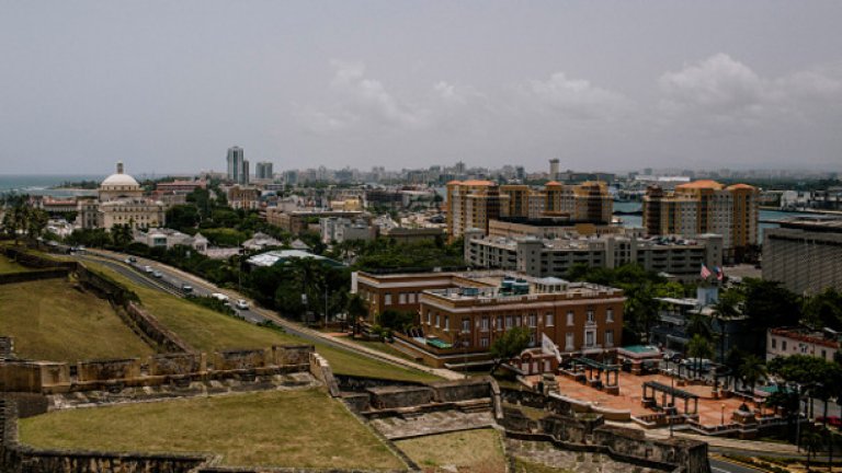 "Economist" отбелязва, че Пуерто Рико трябва да се поучи от Гърция и да преструктурира дълга си