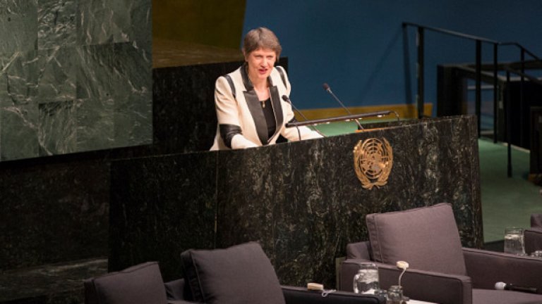 Хелън Кларк влиза в надпреварата за поста на Бан Ки-мун