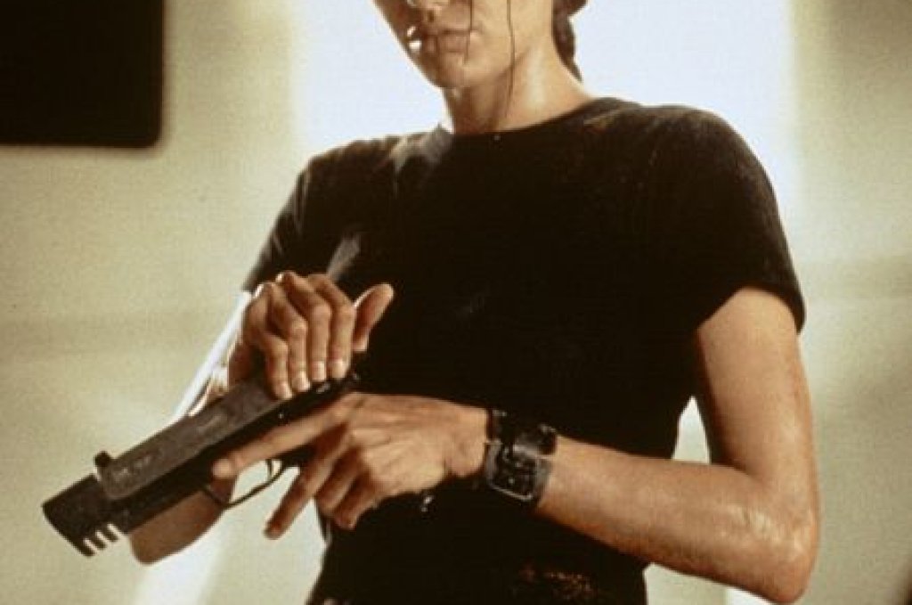 Анджелина Джоли в Lara Croft: Tomb Raider (2001)