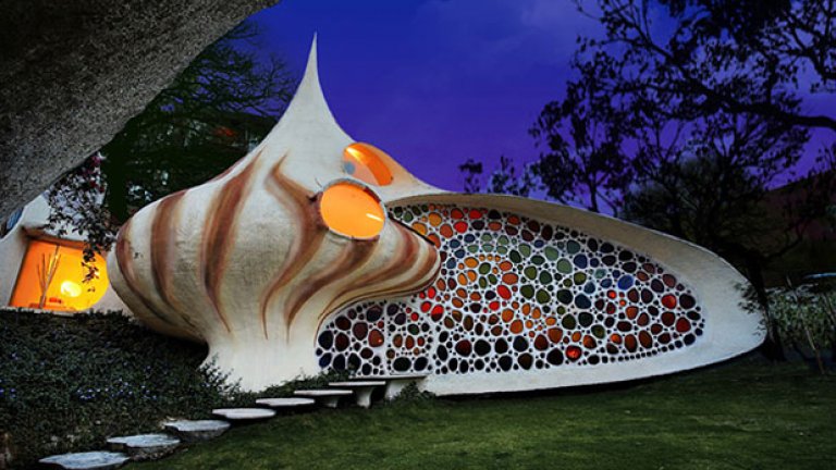 Giant Seashell House, Mexico