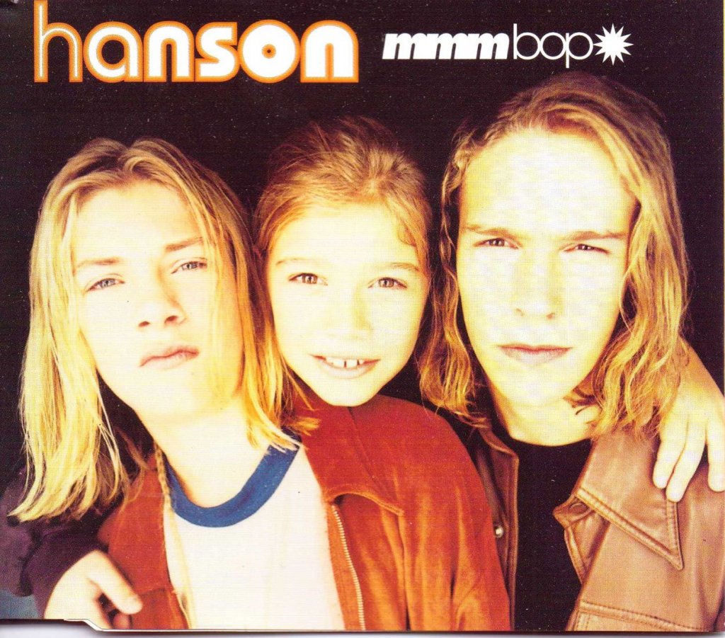 9. Hanson - MMMBop (1997)

Тримата руси братя от Оклахома започнаха кариерата си с летящ старт с този вечен хит, въвел нова ера в поп музиката и павирал пътя за групи като ‘N Sync и Backstreet Boys.
Еуфоричният припев не бива да ви подвежда – това си остава песен за улавяне на ценните моменти, докато човек все още е способен да го направи, преди да „остарее и да му окапе косата“ (по-бавната оригинална версия на песента подчертава това по-силно).