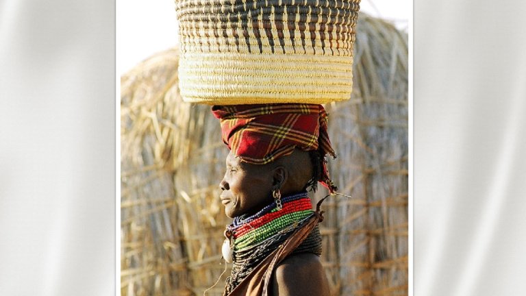 "Жените носят света"