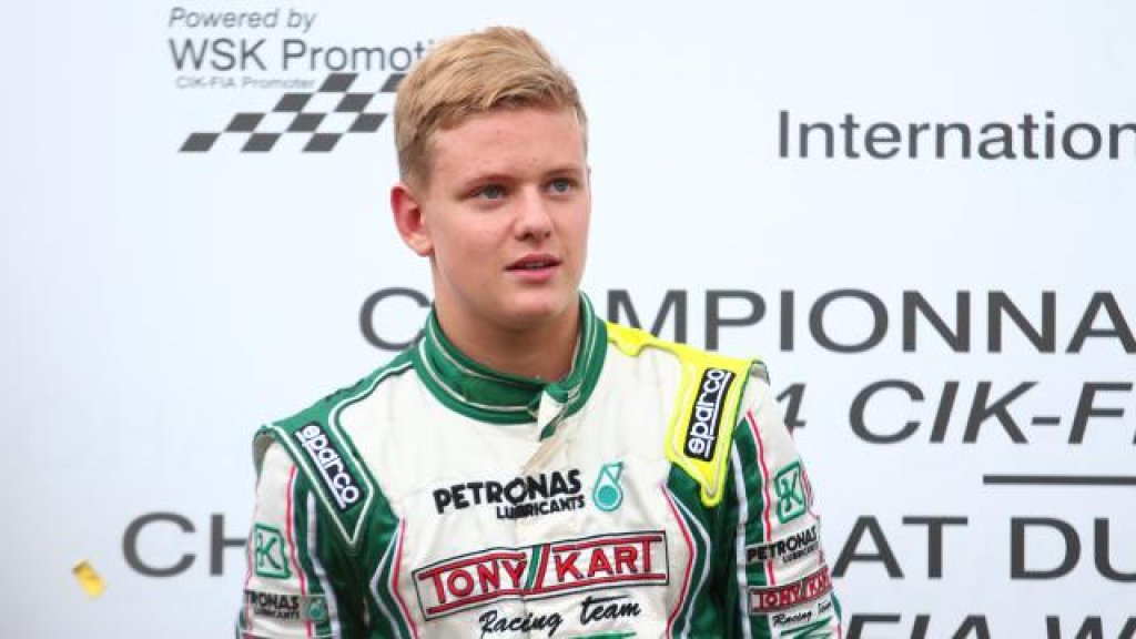le-fils-de-schumacher-vice-champion-en-toute-discretion