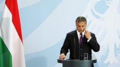 Първите думи на Орбан бяха за „мащабна победа, чието значение още не можем да осъзнаем"