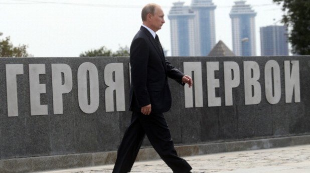Забраната на Владимир Путин за внос на западни стоки припомни вицовете за оскъдицата от съветско време. (Вижте снимките)