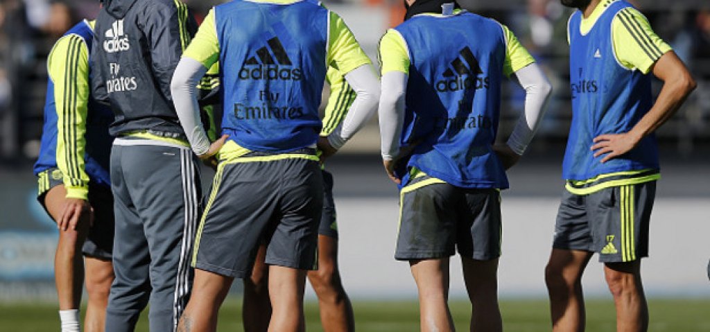 3. Бенитес не успя да се погоди с някои от играчите
Препоръката към Бенитес бе да се сближи с футболистите, което той не направи. Дори когато работата му висеше на косъм. Грешка, която доведе и до уволнението му.