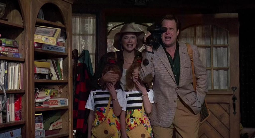 "THE GREAT OUTDOORS" 
1988 
В класацията ни трябва да има поне един филм на Джон Кенди. Не бяхме сигурно само дали да е “The Great Outdoors” или “Summer Rental.” 