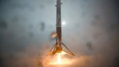 Falcon 9 успешно изведе в орбита спътника на НАСА Jason-3, но се взриви при опита за приземяване