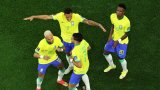 Националите на Бразилия играят контроли в подкрепа на Вини Жуниор