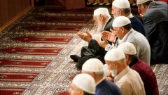 В Германия DITIB отговаря за около 900 джамии