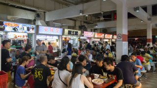 Lau Pa Sat Foodcourt in Singapore