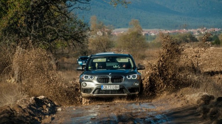 При промяна на движението вследствие на различни фактори, посредством сензори, системата насочва мощността към онази ос, която има по-добро сцепление с пътната настилка.