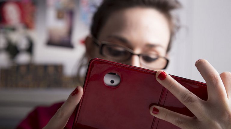 В отговор на вълната от смазващо негативно съдържание