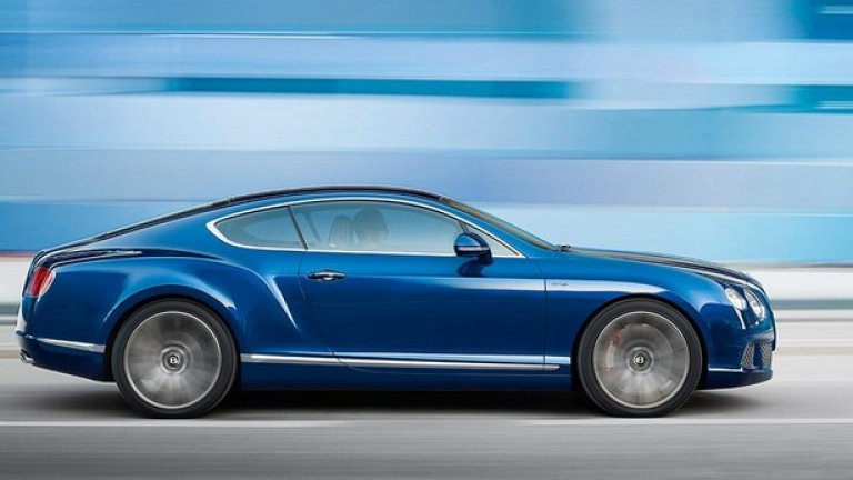 Bentley Continental GT Speed (2013)
Със сигурност основателя на Bentley – Уолтър Оуен Бентли би одобрил Continental GT Speed. Британската гордост се задвижва от 6-литров 12-цилиндров двигател с мощност 616 конски сили, който задвижва четирите колела чрез 8-степенна автоматична трансмисия. На практика това е рафиниран GT автомобил с характеристики на състезателен болид – от 0 до 100 км/ч за 4 секунди и максимална скорост 330 км/ч.