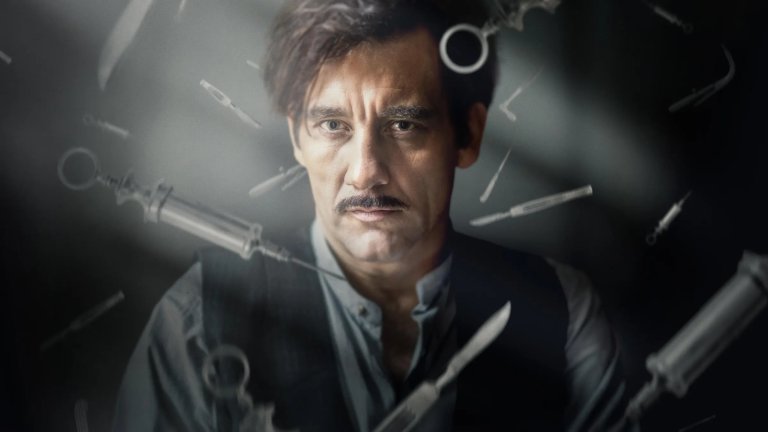 4. “Хирургът”
Стивън Содърбърг ни върна в Ню Йорк от началото на 20-ти век, за да ни напомни колко щастливи трябва да сме, че живеем в ерата на антибиотиците. Клайв Оуен е брилянтен в ролята на хирург, зависим от опиум, а операторското майсторство тук прави медицината да изглежда като кърваво изкуство.