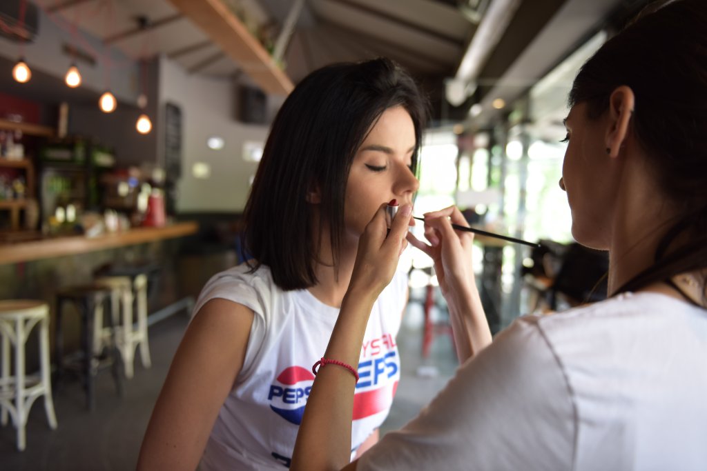 Мона Гочев е почти готова за снимки