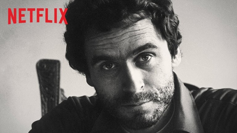 Conversations with a Killer: The Ted Bundy Tapes
Тед Бънди безспорно е един от най-известните серийни убийци в историята. Но какво знаем за него. В тази поредица на Netflix са събрани архивни кадри, интервюта с познати и близки на серийния убиец, както и неговите собствени думи - в интервютата със Стивън Мичоу. Всичко това позволява на зрителя да погледне възможно най-пряко в ума на един наистина счупен човек - от детството му, през политическите му амбиции та до убийствата. И това е повече от впечатляващо.