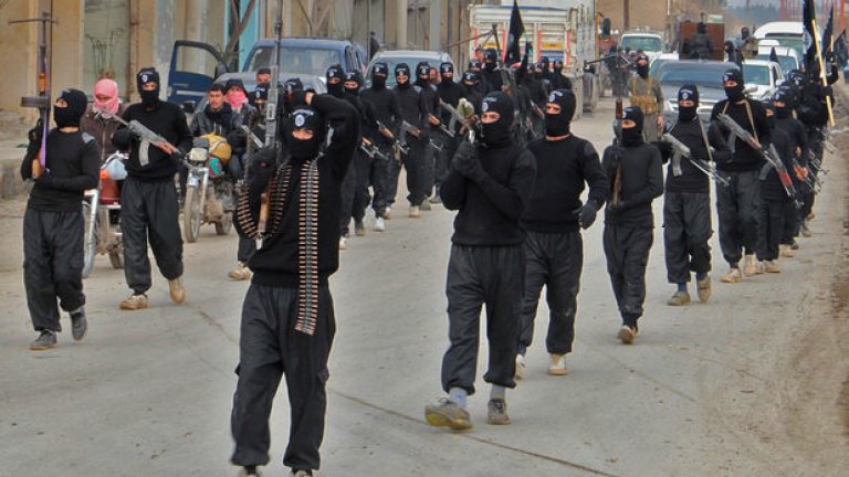 Данните за бойната мощ на ИДИЛ са противоречиви, но те успешно отблъскват армията на Ирак