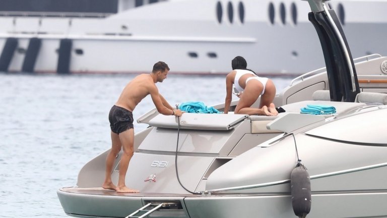 Григор и Никол на почивка в Сен Тропе (снимки)