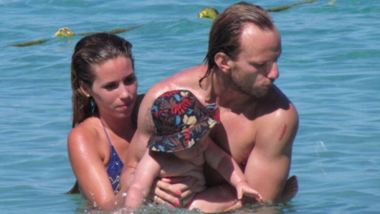 „Понякога дори казвах „не, не ти, другата“, когато при мен се доближеше различна сервитьорка“