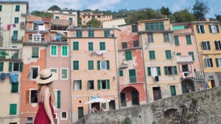 Сайтът влиза в пряка конкуренция със социалните мрежи