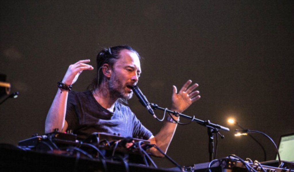 Музикантът от Radiohead Том Йорк станал веган заради бивше гадже.