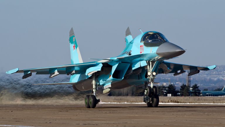 Руски Су-34 се разби по време на тренировъчен полет