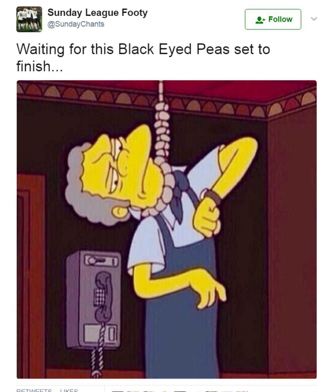 "В очакване изпълнението на Black Eyed Peas да свърши..."