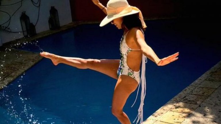 Ева Лонгория посрещна Бъдни вечер в мексиканското курортно градче Кабо Сан Лукас в компанията на медийния магнат Хосе Антонио Бастон.