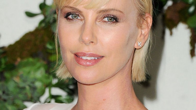 За актрисата Чарлийз Терон мина една силна година откъм филмови роли. Тя е спечелила 13.5 милиона долара от 2015 година до днес