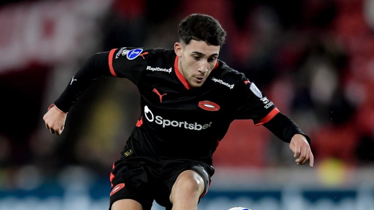 Уникално изпълнение на аржентинец е най-красивият гол за годината (видео)