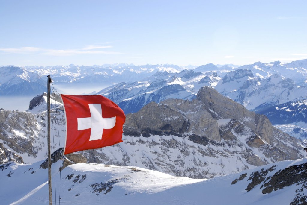 Switzerland швейцария