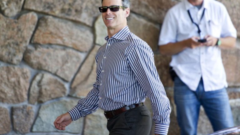 Томас Стагс
Предишна длъжност: Оперативен директор на Disney
Макар да изглеждаше като бъдещия ръководител на Disney, Стагс се оттегли от компанията през април 2016 г. в ход, който шокира развлекателната индустрия. Предвид опита му като висш ръководен кадър на голяма компания, като и оперативния му и финансов опит (в миналото той беше главен финансов директор на Disney), Стагс е едно от първите имена, които се тиражират за нов ръководител на Uber.