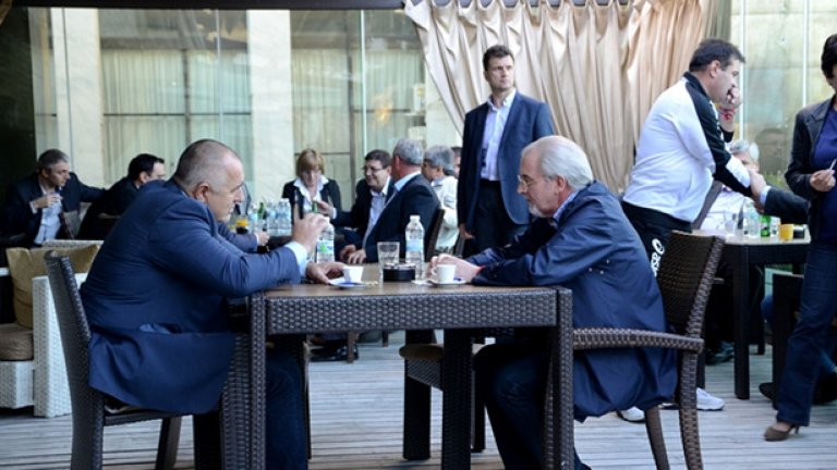 Прословутото кафе, което май не е истинало