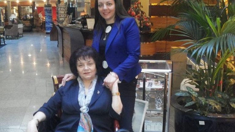 Живка Такева-Първанова е зам.-областен управител на София от 2009 г. насам