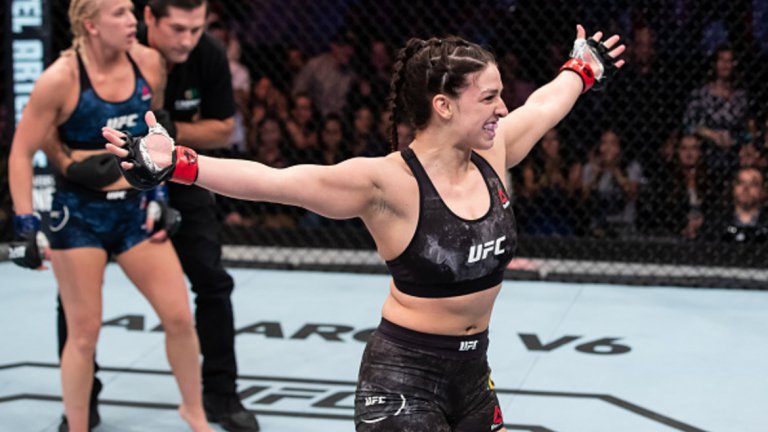 Наедрялата Макензи Дърн след седмата си поредна победа