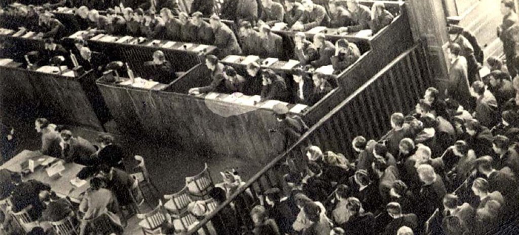 auschwitz_trials1b