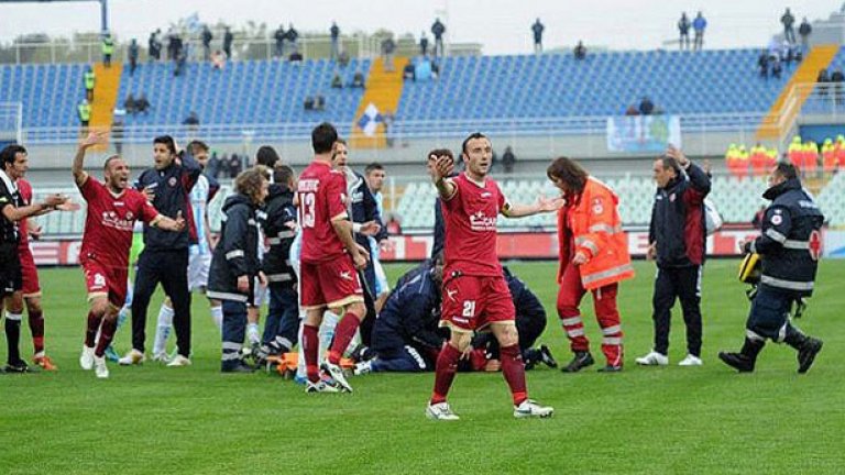 В събота футболистът на втородивизионния италиански Ливорно Пиермарио Морозини издъхна на терена