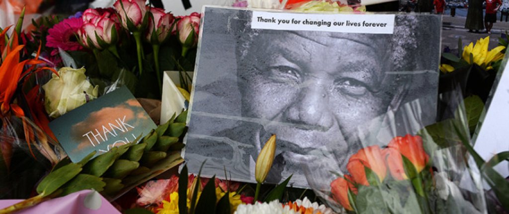 Late South African president Nelson Mandela death mourning