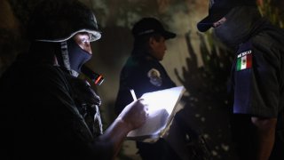 Борбата на Мексико с картелите и без това е неравна