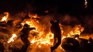 ukraine-manif-molotov_m