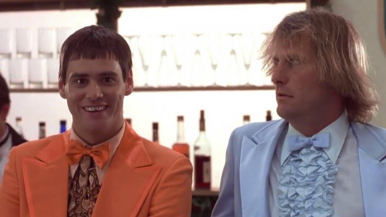 Dumb and Dumber / От глупав по-глупав 
Братята Фарели всъщност правят режисьорския си дебют с филм, в който едната главна роля е поверена именно на Джим Кери. Той и Джеф Даниелс играят двамата не особено интелигентни, да не кажем направо стряскащо тъпи приятели Лойд и Хари в комедията "От глупав по-глупав". Филмът, разказващ за едно тяхно пътуване през Щатите, е достатъчно успешен, че да даде  допълнителен тласък на кариерата на Кери и да утвърди братята Фарели в света на Холивуд.