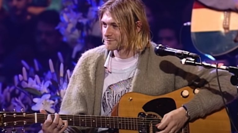 Рекорд: Китарата на Кърт Кобейн от MTV Unplugged беше продадена за 6 млн. долара