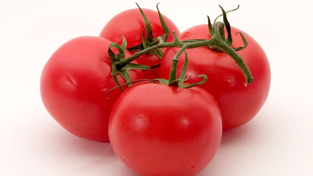 Tomato_je
