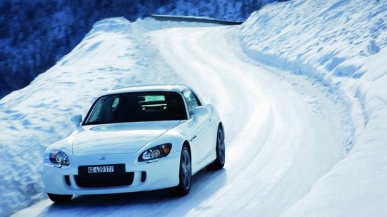 Honda може да възроди в близко бъдеще легендарния си роудстър S2000