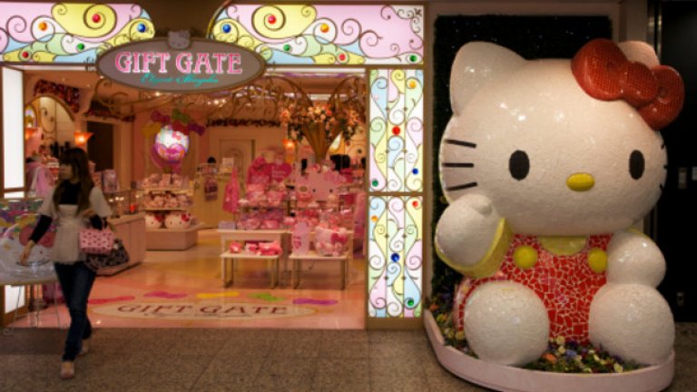 Въпреки огромната и озадачаваща империя, демонстрирана на този конгрес, всъщност успехът на Hello Kitty се крепи на простотата