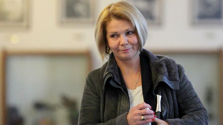 Юлиана Иванова няма и три седмици на началническия пост