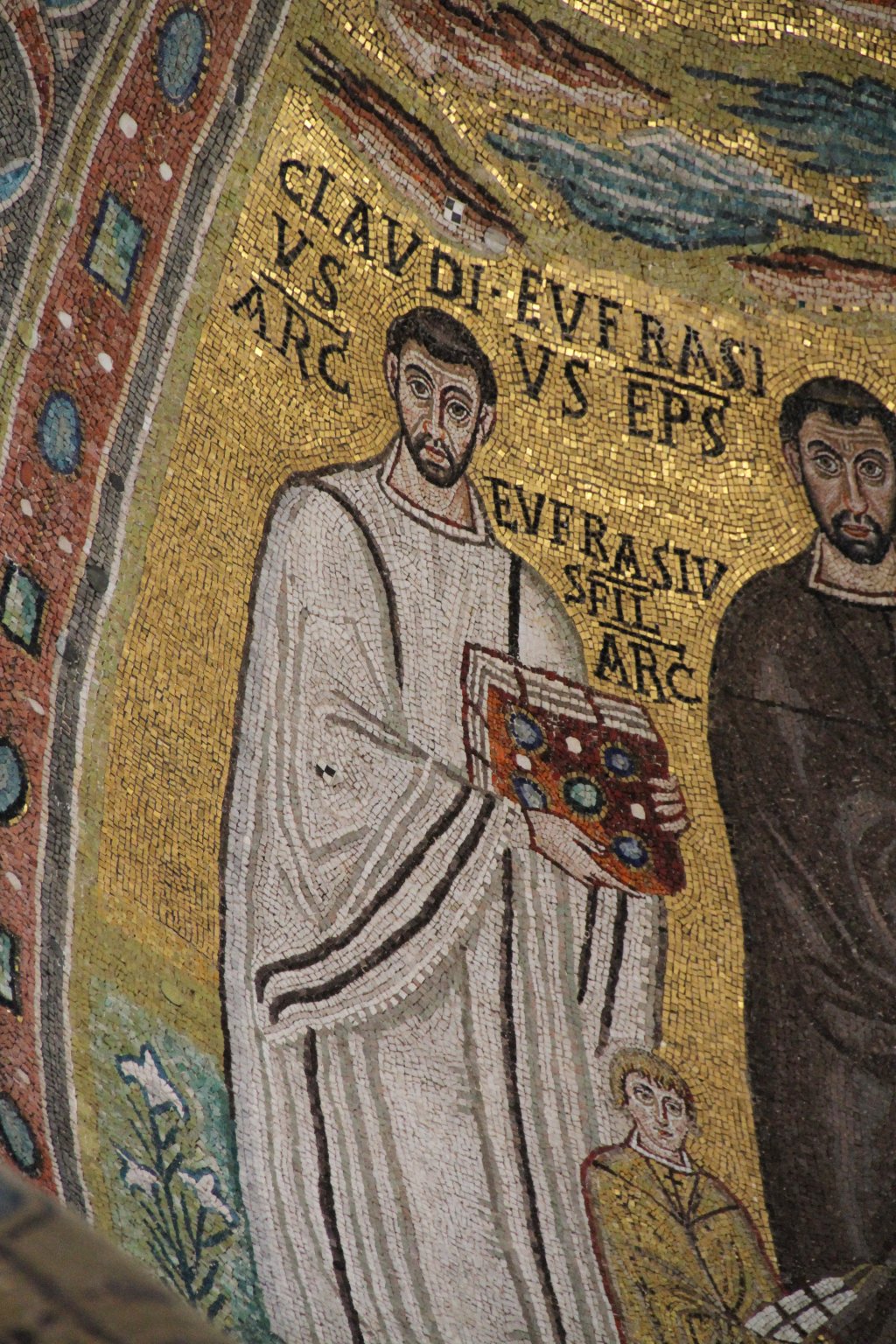 Clavdius_with_his_son_and_the_Bishop_Euphrasius