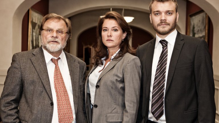 "Правителството", Borgen (2010)

Датският сериал излага на показ онова, което остава скрито за публиката - цялата вътрешност на политическата машина. 